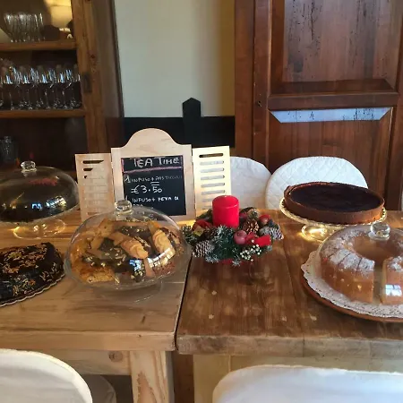 Casale Appio بيت ضيافة