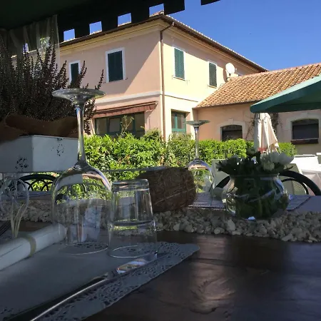 بيت ضيافة Casale Appio